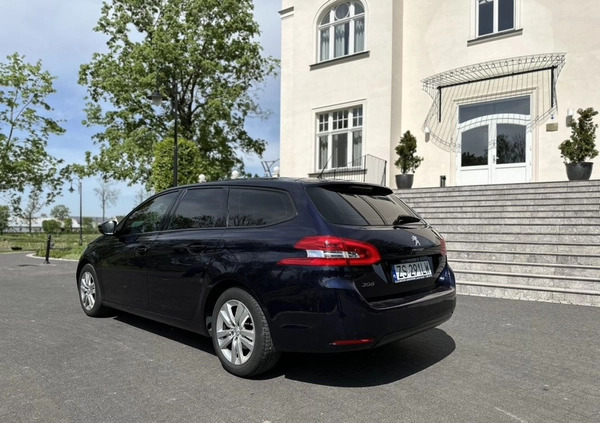 Peugeot 308 cena 43665 przebieg: 175000, rok produkcji 2017 z Szczebrzeszyn małe 22